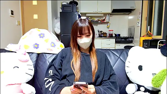 ODORI8300 online show from May 9, 1:36 pm