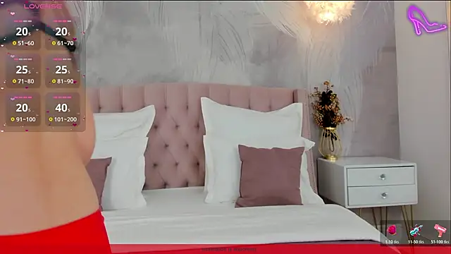 ClaireMathis online show from November 4, 2:54 pm