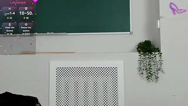 ClaireMathis online show from February 23, 2:50 pm