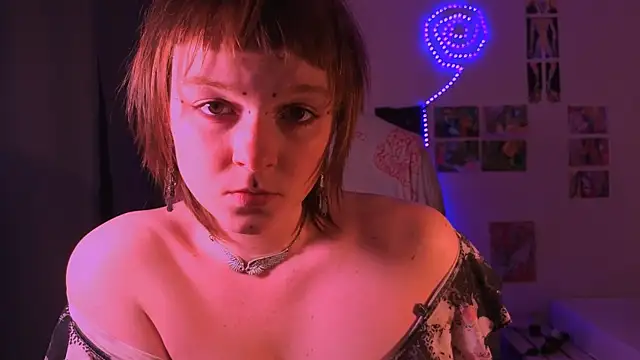 Snapshot of liquid0fluid0 chatting on January 6, 5:17 pm liquid0fluid0 online show from January 6, 5:17 pm