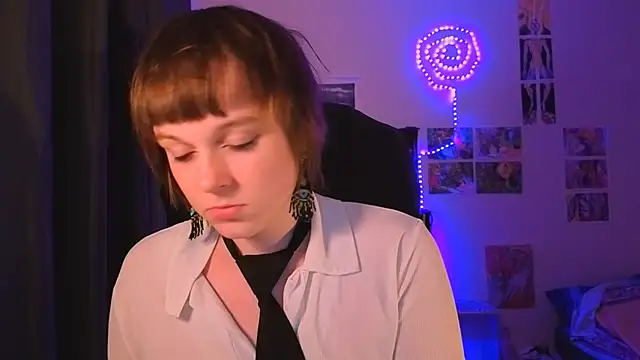 liquid0fluid0 online show from October 15, 5:32 pm