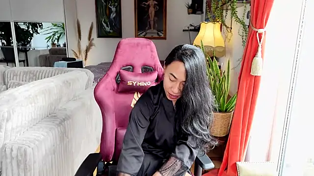 bianca bellamy online show from March 10, 8:29 am