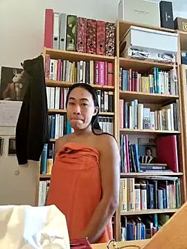 bianca bellamy online show from March 28, 8:48 am