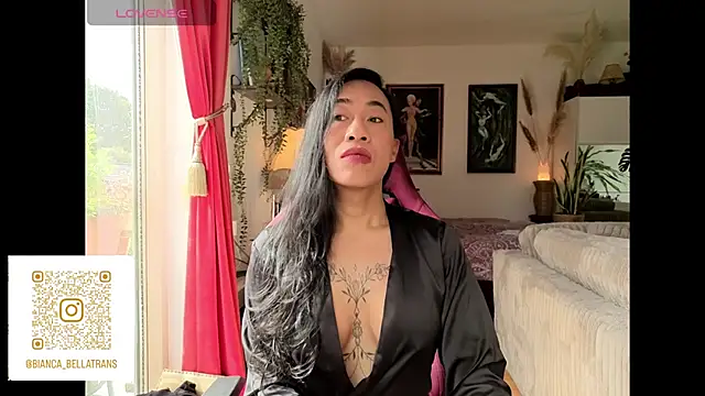 Snapshot of bianca_bellamy chatting on June 17, 8:25 am bianca bellamy online show from June 17, 8:25 am