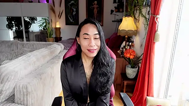 bianca bellamy online show from April 5, 9:05 am