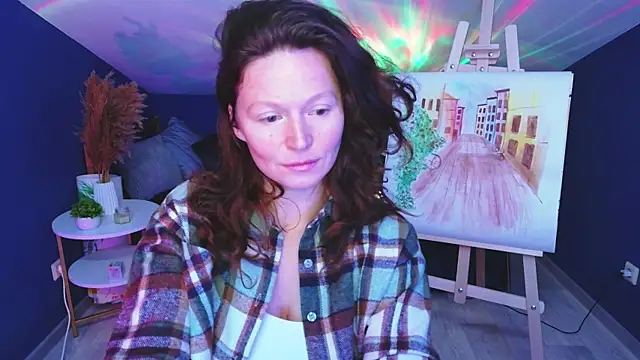 Snapshot of AuroraBorealis__ chatting on October 13, 6:37 am AuroraBorealis online show from October 13, 6:37 am