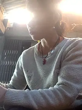 gio-thu online show from January 12, 5:25 am