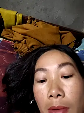 gio-thu online show from April 5, 2:57 pm