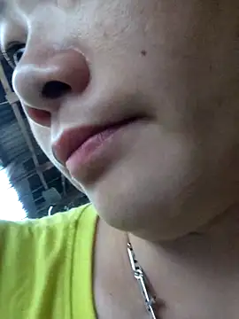 Snapshot of gio-thu chatting on July 30, 2:21 am gio-thu online show from July 30, 2:21 am