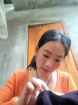 gio-thu online show from March 26, 2:43 am