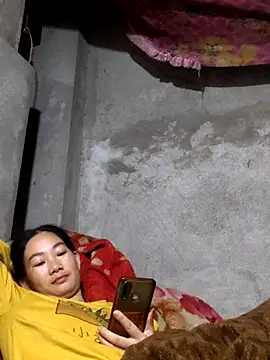 gio-thu online show from March 30, 4:30 pm