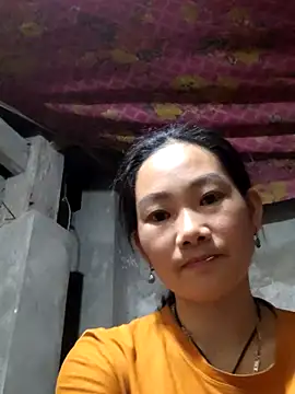 gio-thu online show from March 28, 1:12 pm