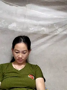 Snapshot of gio-thu chatting on July 7, 7:28 pm gio-thu online show from July 7, 7:28 pm