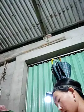 gio-thu online show from April 15, 1:26 pm