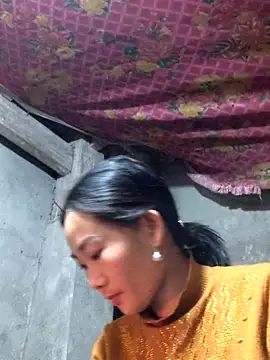 gio-thu online show from March 10, 10:08 am