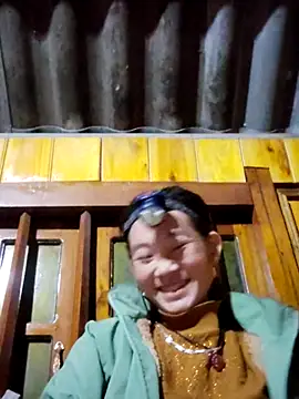 gio-thu online show from December 1, 11:55 am