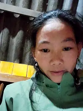 gio-thu online show from December 2, 2:19 pm