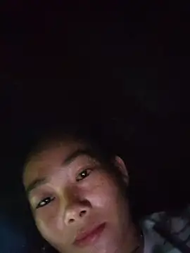 Snapshot of gio-thu chatting on July 23, 6:22 am gio-thu online show from July 23, 6:22 am