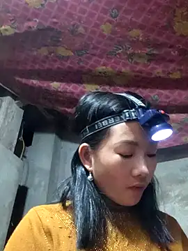 gio-thu online show from February 18, 9:00 pm