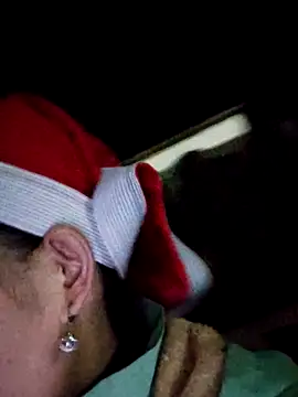 gio-thu online show from December 15, 11:49 am