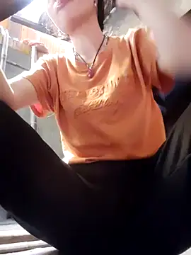 gio-thu online show from November 15, 5:44 am