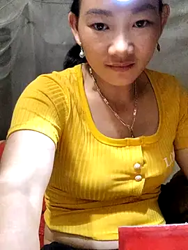 Snapshot of gio-thu chatting on June 22, 4:15 pm gio-thu online show from June 22, 4:15 pm