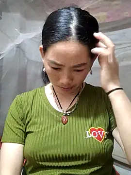 gio-thu online show from April 19, 2:18 pm