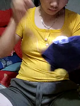 Snapshot of gio-thu chatting on July 1, 2:34 am gio-thu online show from July 1, 2:34 am