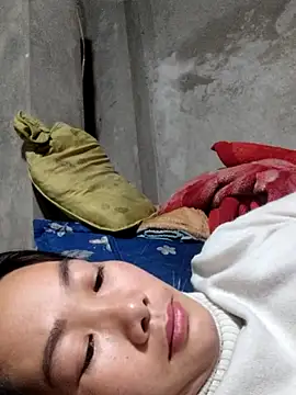 gio-thu online show from February 23, 5:24 pm