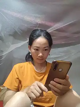 Snapshot of gio-thu chatting on June 26, 1:22 am gio-thu online show from June 26, 1:22 am