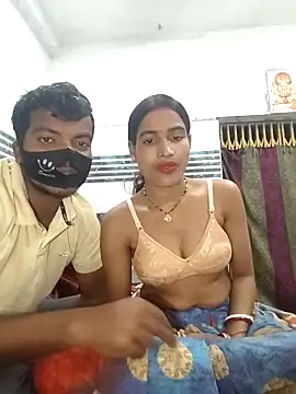 Snapshot of funnight4ubaby8456 chatting on February 6, 5:20 pm funnight4ubaby8456 online show from February 6, 5:20 pm