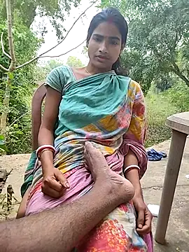 funnight4ubaby8456 online show from December 3, 10:03 am