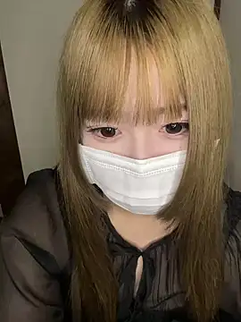 Snapshot of _Minami_x chatting on October 13, 2:18 pm Minami x online show from October 13, 2:18 pm