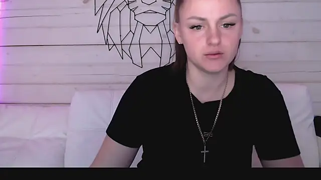 CandyBunie online show from January 17, 5:22 am