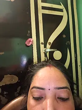 Snapshot of Ekta_bhabhi99 chatting on February 21, 5:15 pm Ekta bhabhi99 online show from February 21, 5:15 pm