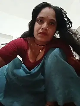 Snapshot of Cuty_tanya chatting on July 11, 5:02 pm Cuty tanya online show from July 11, 5:02 pm