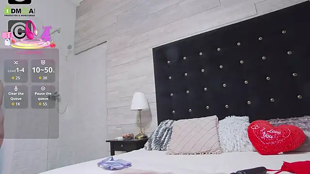 Ella Lizzie online show from February 10, 7:35 pm