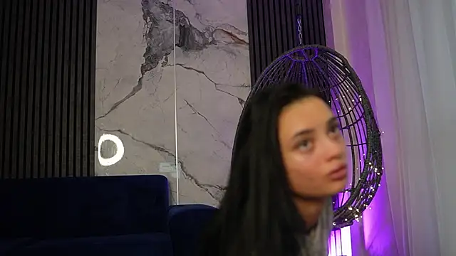 RachelRavee online show from November 26, 5:18 am