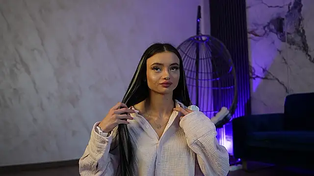 RachelRavee online show from March 12, 5:24 am