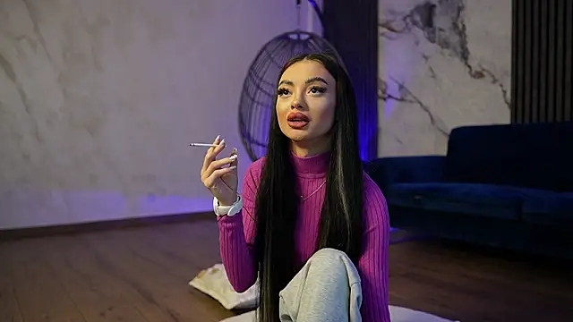 RachelRavee online show from March 28, 5:19 am