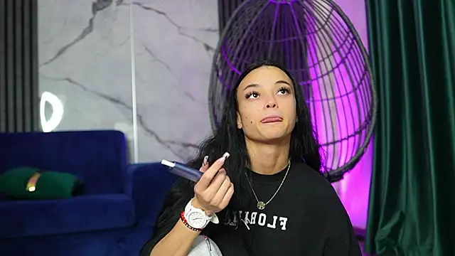 RachelRavee online show from November 3, 5:12 am