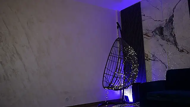 RachelRavee online show from February 16, 5:28 am