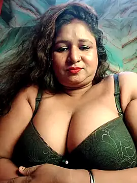 Snapshot of hornydeepika123 chatting on October 9, 3:07 am hornydeepika123 online show from October 9, 3:07 am
