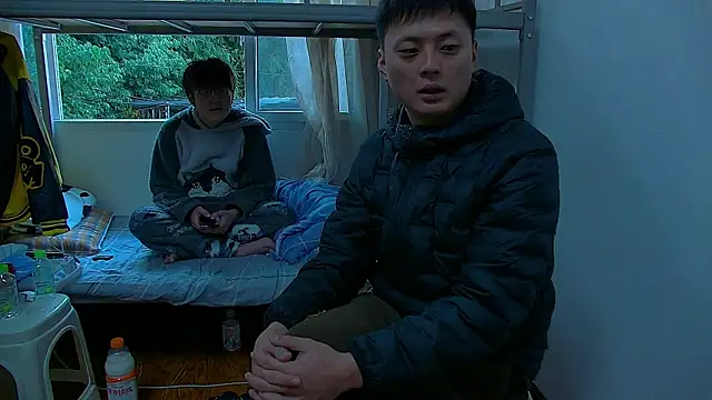 KK-cuteboy online show from December 15, 8:42 am