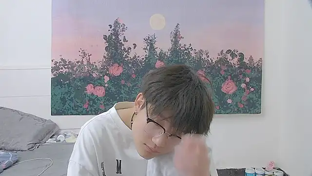 Snapshot of KK-cuteboy chatting on June 18, 12:21 pm KK-cuteboy online show from June 18, 12:21 pm