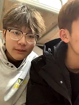 KK-cuteboy online show from December 1, 12:06 pm