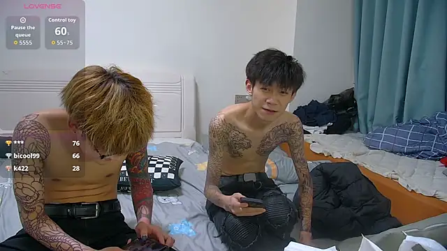 KK-cuteboy online show from March 24, 1:44 pm