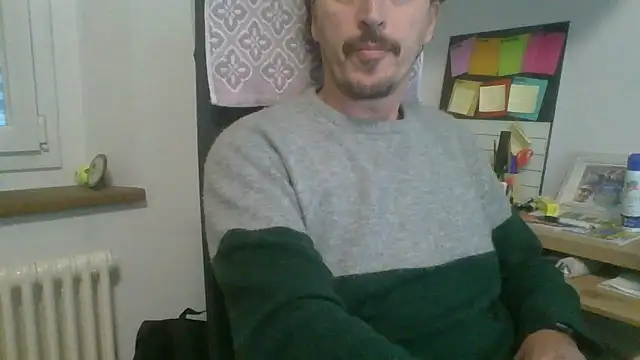 Kawayleo online show from October 25, 10:10 pm