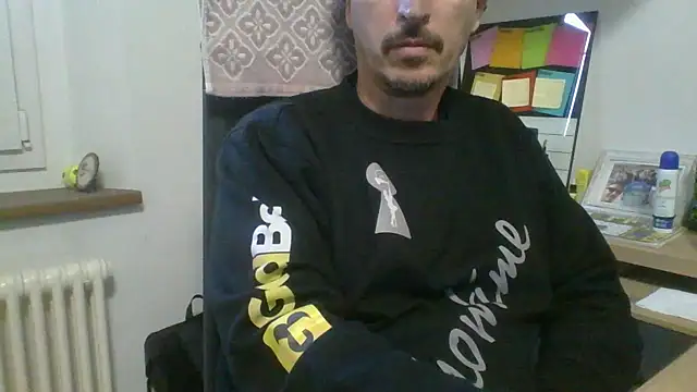 Kawayleo online show from November 12, 2:21 pm