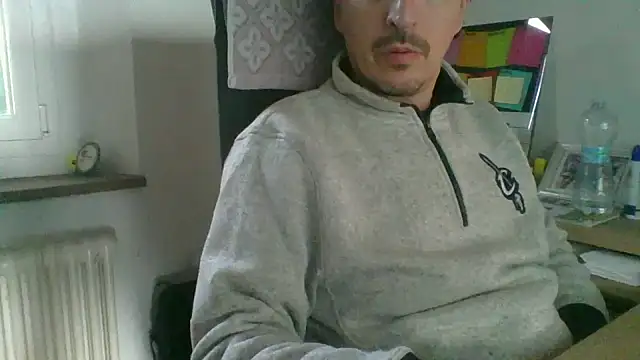 Kawayleo online show from November 30, 11:11 am